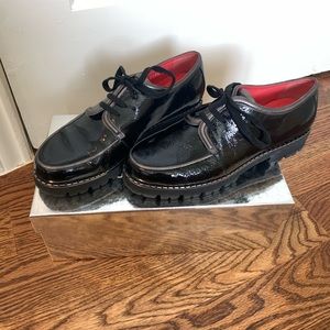 Women’s Black Shoes